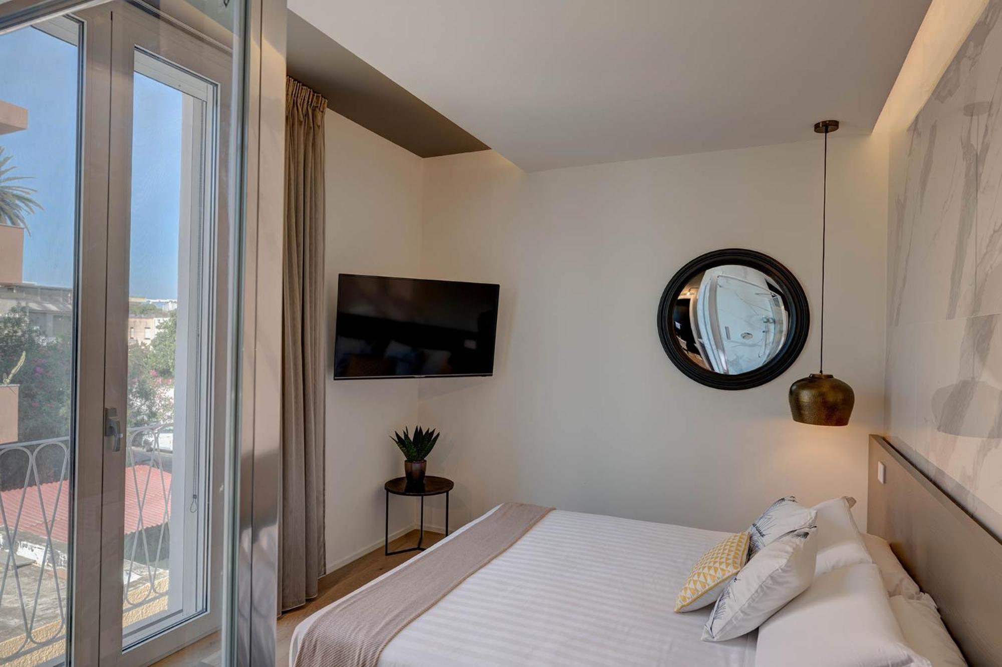 Le Palmette Suites Cagliari Exterior foto