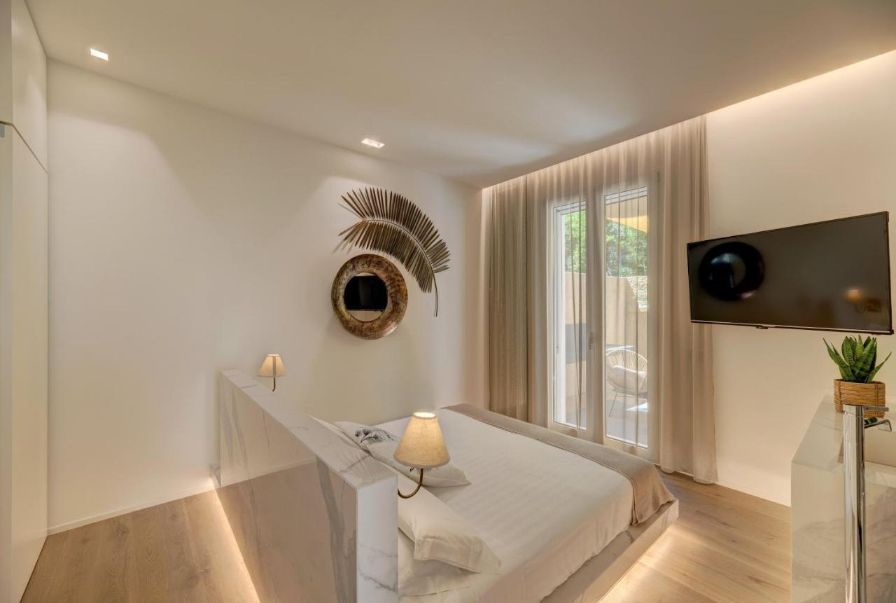 Le Palmette Suites Cagliari Exterior foto